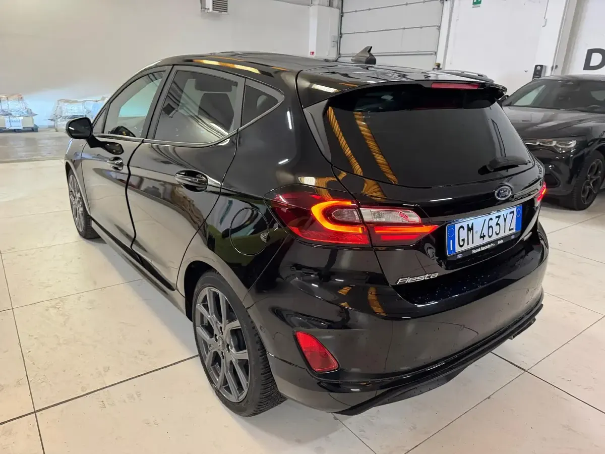 Usata Ford Fiesta ST-Line X 125 CV (91 kW) 2023 Nero Utilitaria