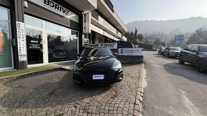 Usata Audi A3 116 CV (85 kW) 2021 Nero Berlina