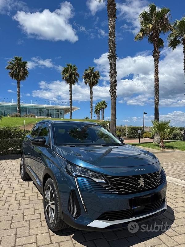 Usata Peugeot 3008 Allure 131 CV (96 kW) 2021 Blu SUV