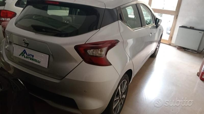 Begagnad Nissan Micra 71 HK (52 kW) 2018 Grå Halvkombi