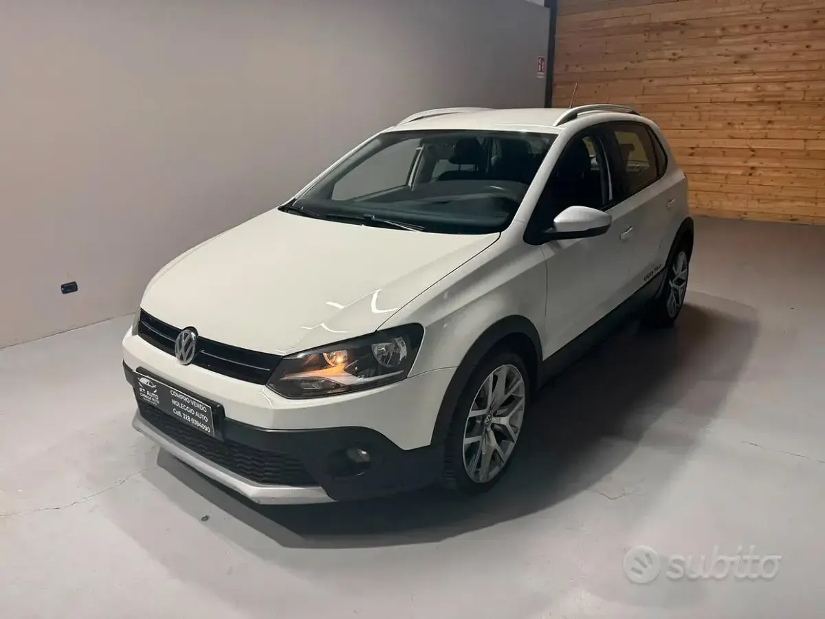 Usata VW Polo Cross 90 CV (66 kW) 2016 Bianco Utilitaria