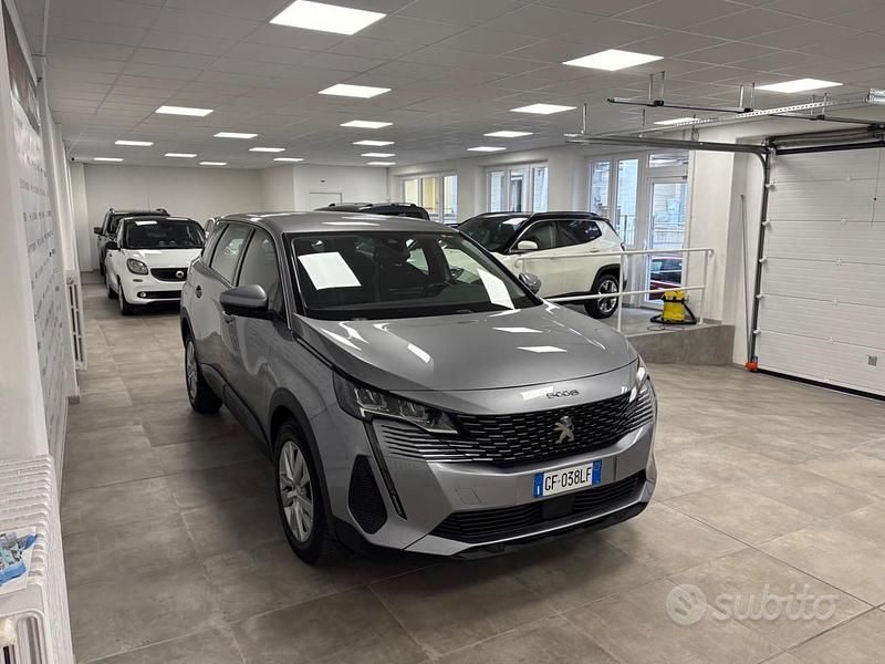 Usata Peugeot 5008 Active 131 CV (96 kW) 2021 Grigio SUV
