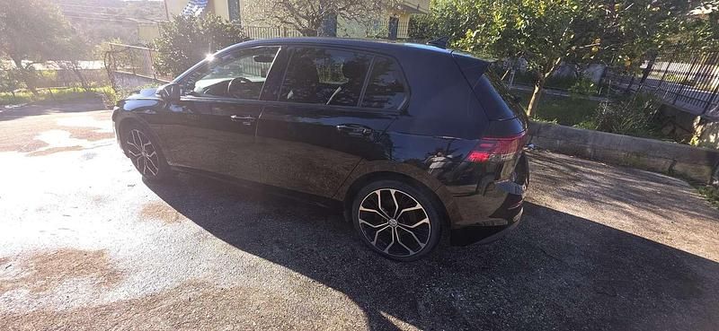 Usata VW Golf VII Life 150 CV (110 kW) 2020 Berlina