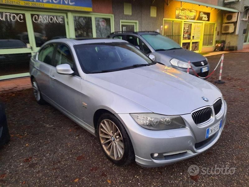 Begagnad BMW 335 2011 Sedan