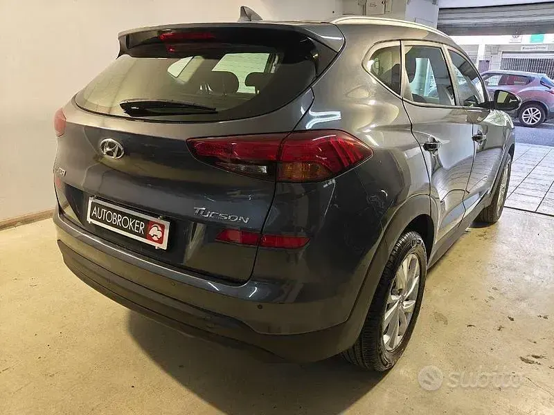 Usata Hyundai Tucson 116 CV (85 kW) 2018 Grigio SUV