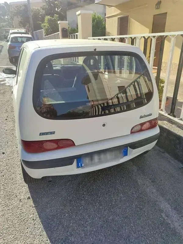 Usata Fiat Seicento Active 54 CV (39 kW) 2004 Bianco Utilitaria