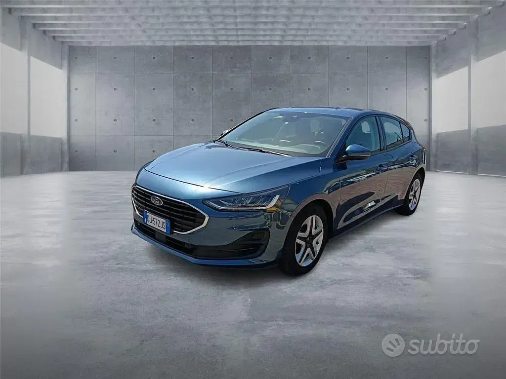 Usata Ford Focus Business Edition 120 CV (88 kW) 2022 Blu Berlina