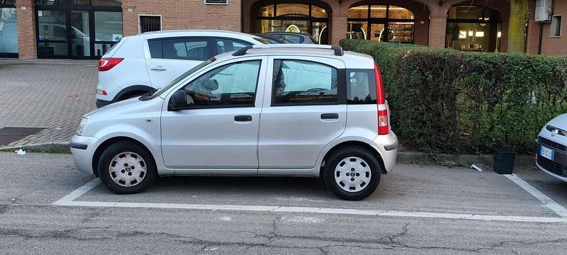 Usata Fiat Panda 69 CV (50 kW) 2013 Argento Utilitaria