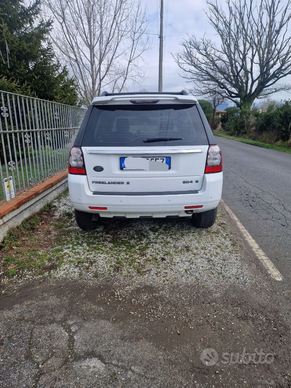 Usata Land Rover Freelander 2 258 CV (189 kW) 2011 Bianco SUV