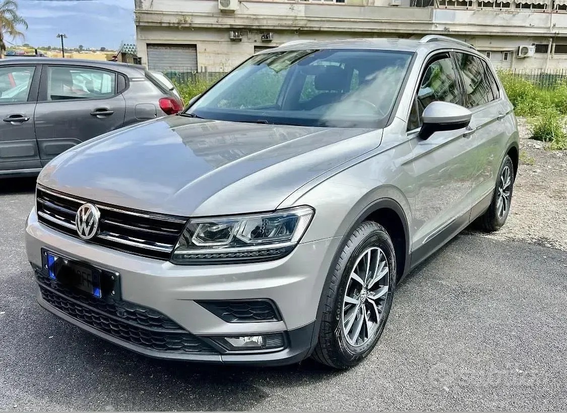 Usata VW Tiguan 116 CV (85 kW) 2017 Grigio SUV