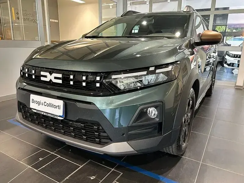 Nuova Dacia Sandero Extreme 122 CV (89 kW) 2026 Verde SUV