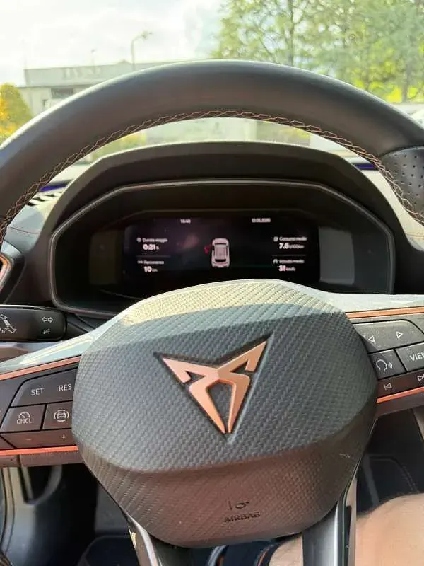 Usata Cupra Formentor 150 CV (110 kW) 2025 Grigio SUV