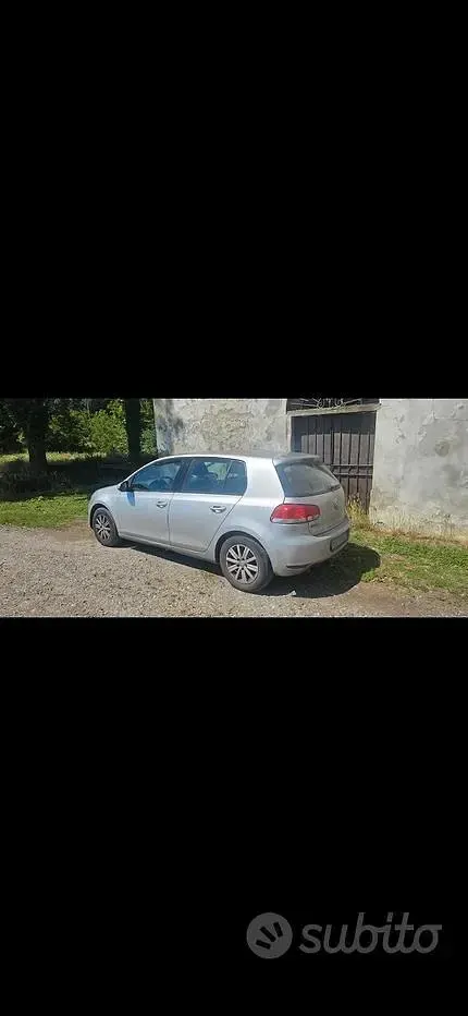 Occasion VW Golf VI 105 ch (77 kW) 2011 Citadine