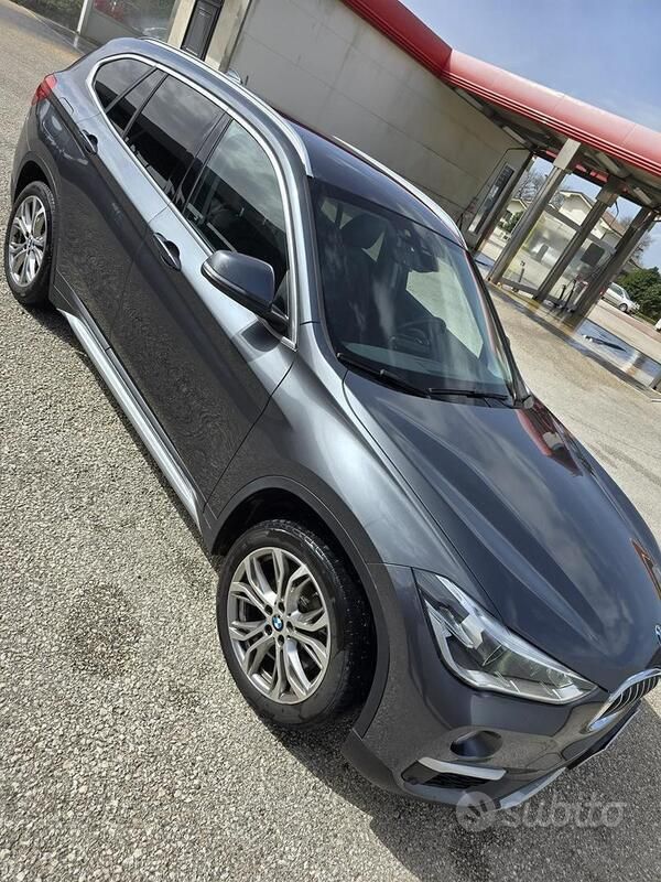 Usata BMW X1 150 CV (110 kW) 2018 Grigio SUV