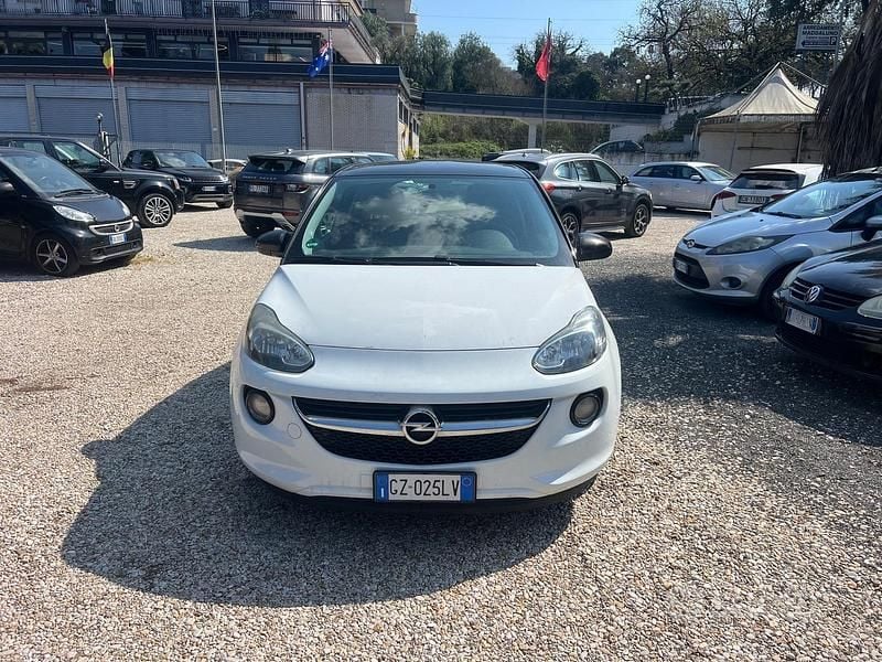 Usata Opel Adam Slam 70 CV (51 kW) 2019 Bianco Utilitaria