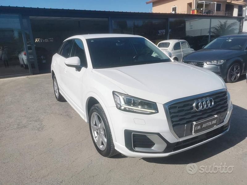 Usata Audi Q2 Design 116 CV (85 kW) 2016 Bianco SUV