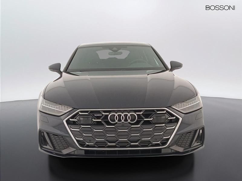 Usata Audi A7 Ambiente 299 CV (219 kW) 2024 Blu Berlina