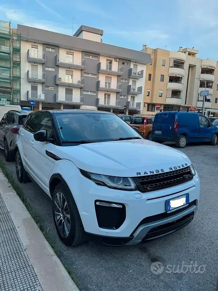 Usata Land Rover Range Rover evoque Dynamic 150 CV (110 kW) 2017 Bianco Station wagon