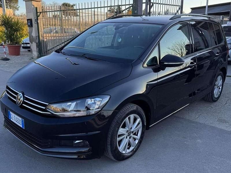 Usata VW Touran Executive 150 CV (110 kW) 2022 Nero Monovolume
