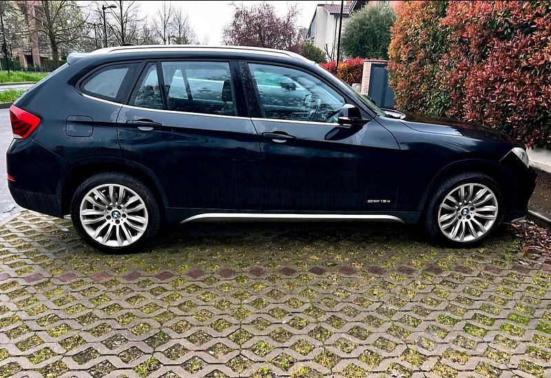 Usata BMW X1 143 CV (105 kW) 2014 Nero SUV