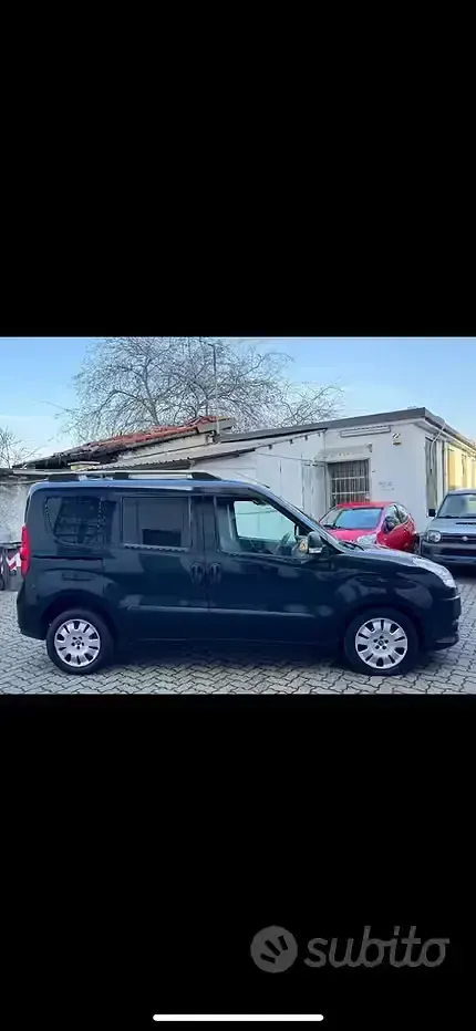 Usata Fiat Doblò 120 CV (88 kW) 2013 Monovolume