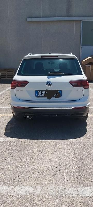 Usata VW Tiguan 150 CV (110 kW) 2020 Bianco SUV