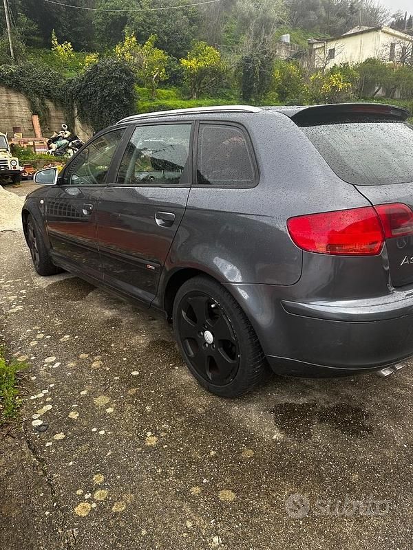 Usata Audi A3 170 CV (125 kW) 2006 Grigio Utilitaria