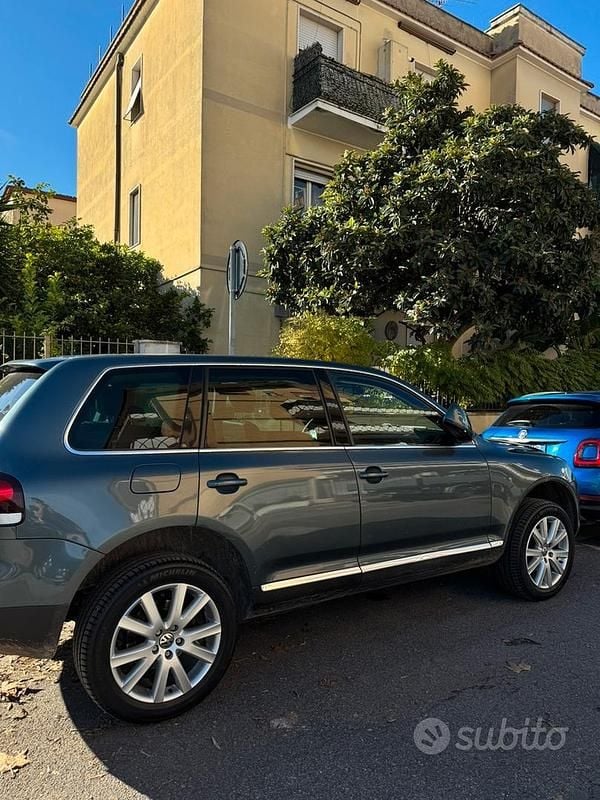 Usata VW Touareg 2009 Grigio SUV