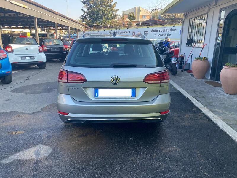Usata VW Golf VII Business 116 CV (85 kW) 2019 Argento Station wagon