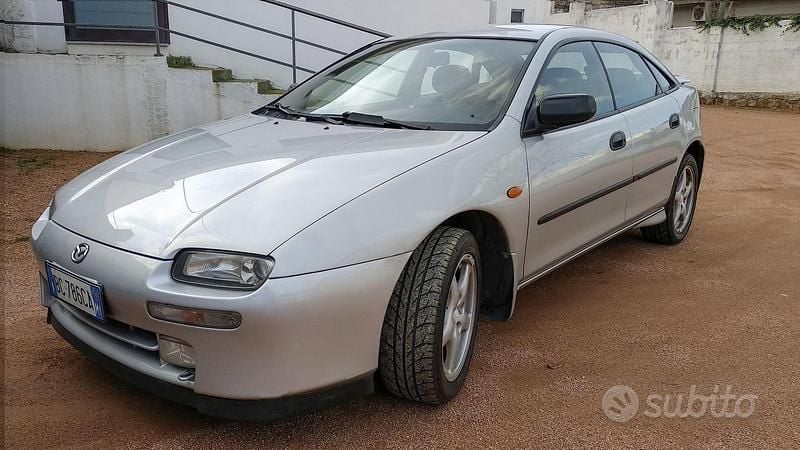 Usata Mazda 323F 1999 Berlina