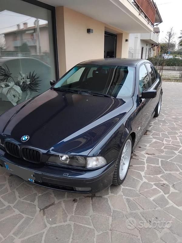 Usata BMW 530 2000 Blu Berlina