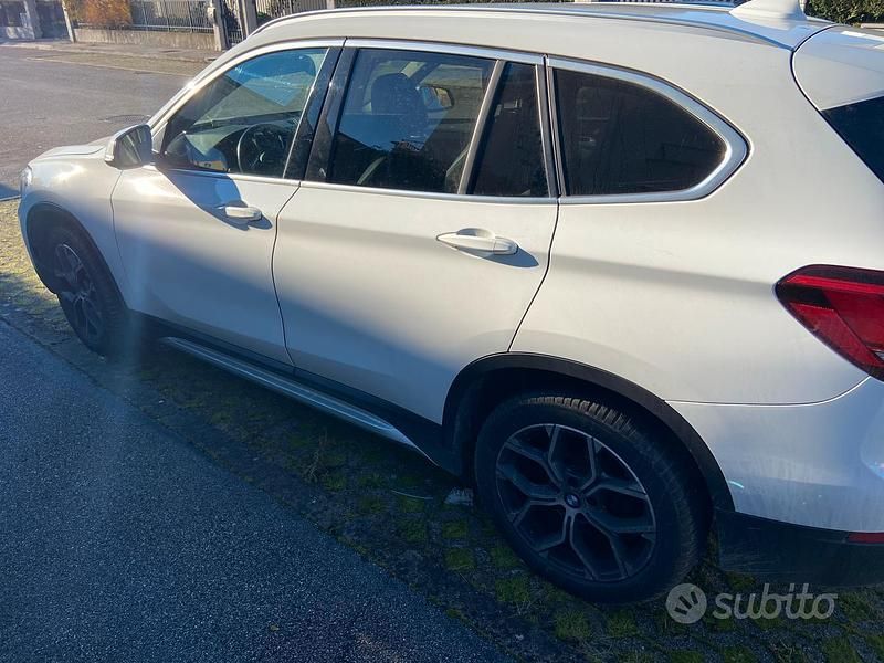 Usata BMW X1 150 CV (110 kW) 2020 Bianco SUV