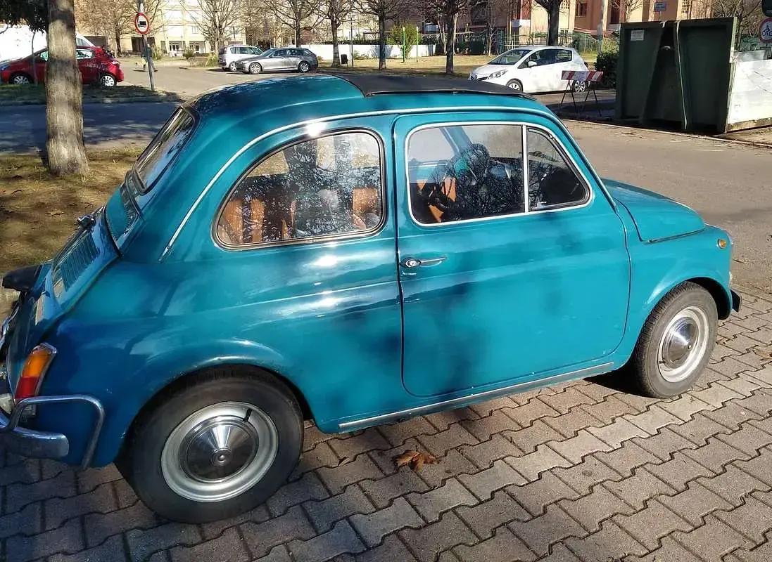 Usata Fiat 500 18 CV (13 kW) 1970 Blu/azzurro Utilitaria
