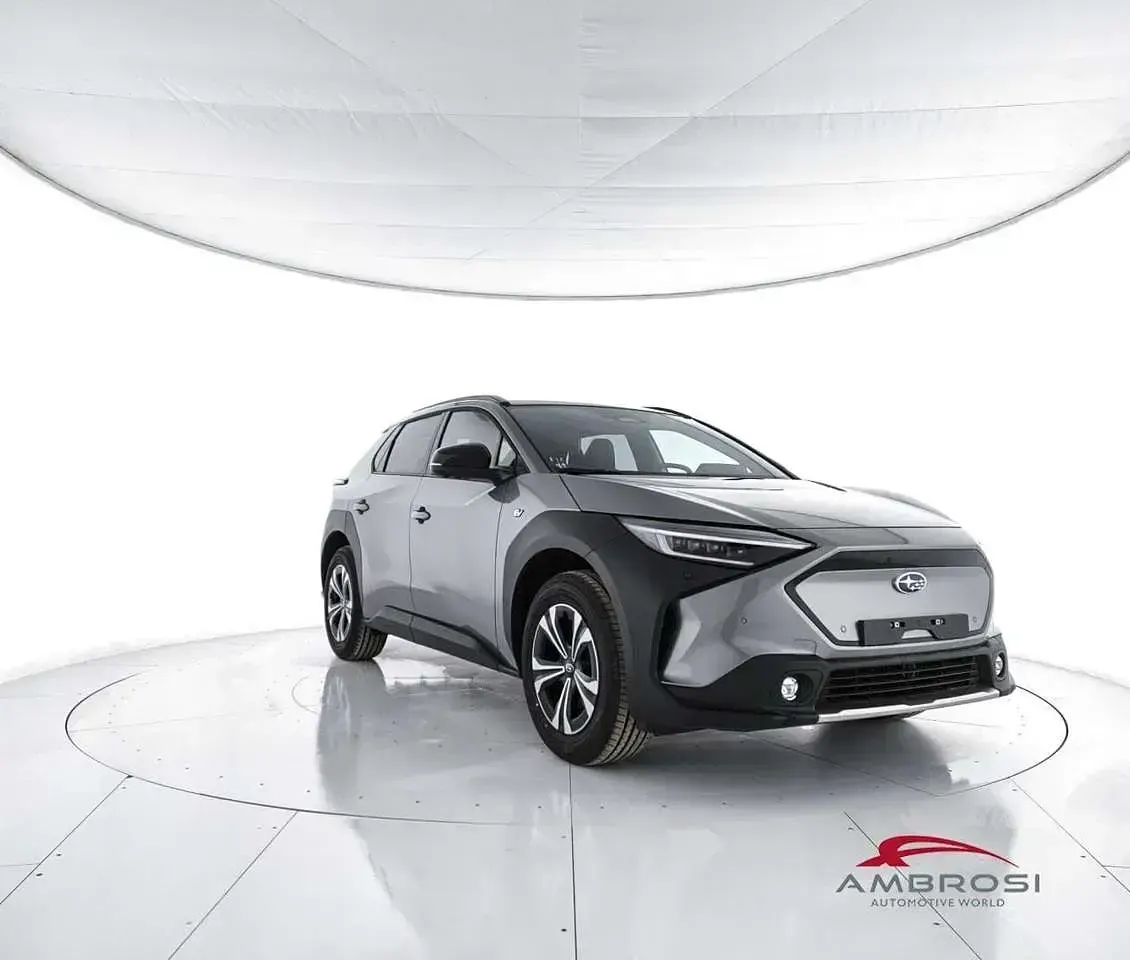 Usata Subaru Solterra 160 kW (218 CV) 2024 Precious metal SUV