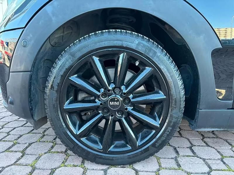 Usata Mini Cooper SD Clubman Business 190 CV (139 kW) 2019 Nero Station wagon