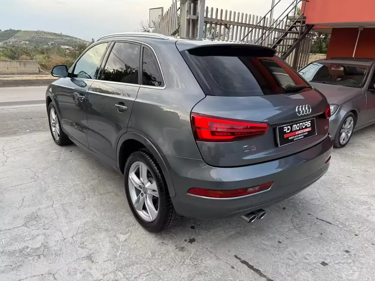 Usata Audi Q3 Sport 150 CV (110 kW) 2017 Grigio SUV