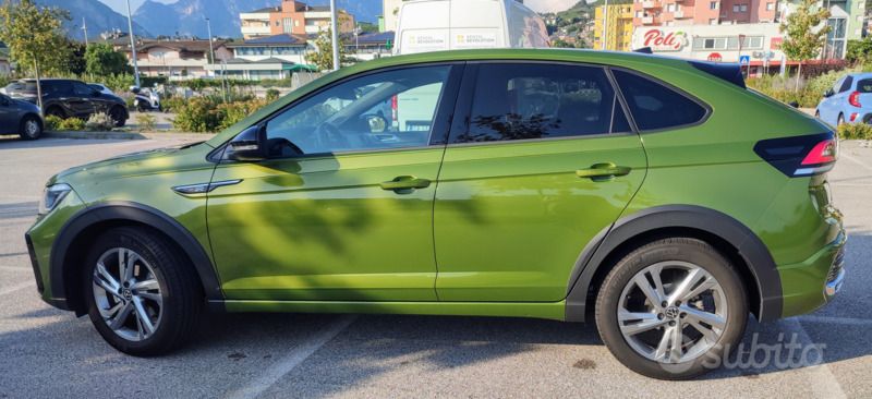 Usata VW Taigo R-line 110 CV (80 kW) 2022 Verde SUV