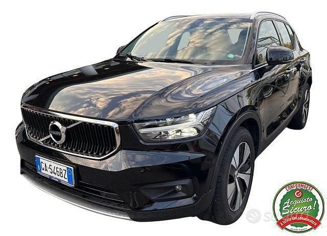 Nero Usata 2020 Volvo XC40 Momentum SUV | 14.950 € (Super prezzo) - Immagine 1/4