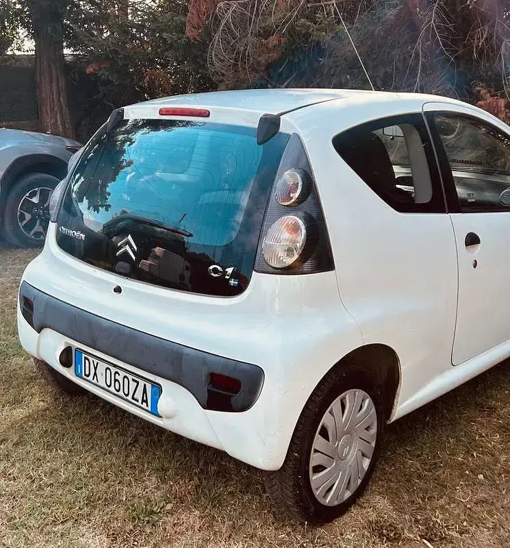 Usata Citroën C1 68 CV (50 kW) 2009 Bianco Utilitaria