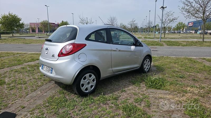Usata Ford Ka S 69 CV (50 kW) 2013 Grigio Utilitaria