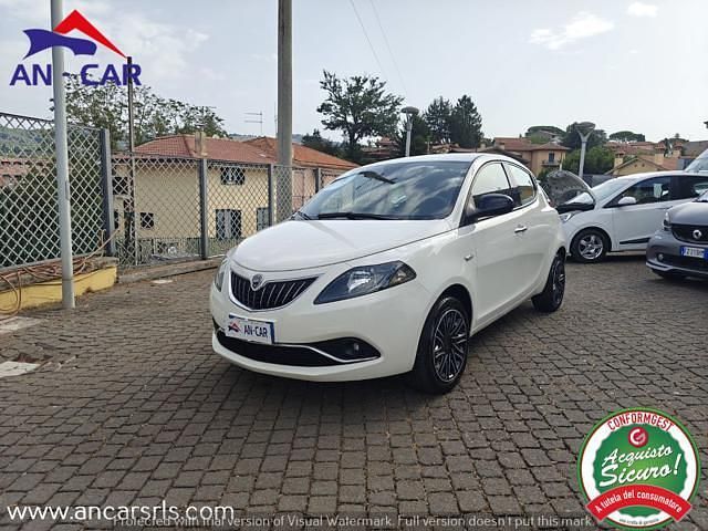 Usata Lancia Ypsilon Gold 2022 Bianco Utilitaria