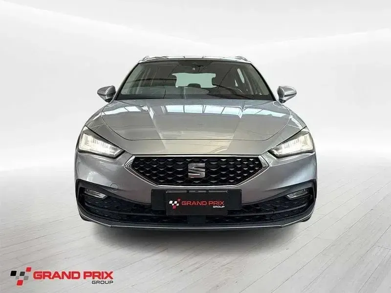 Usata Seat Leon XCELLENCE 150 CV (110 kW) 2021 Argento Station wagon