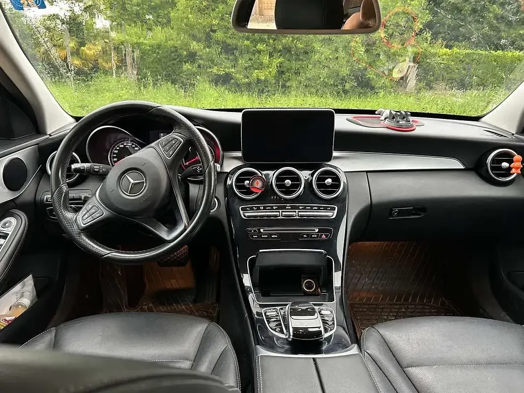 Usata Mercedes C220 Executive 170 CV (125 kW) 2016 Nero Station wagon