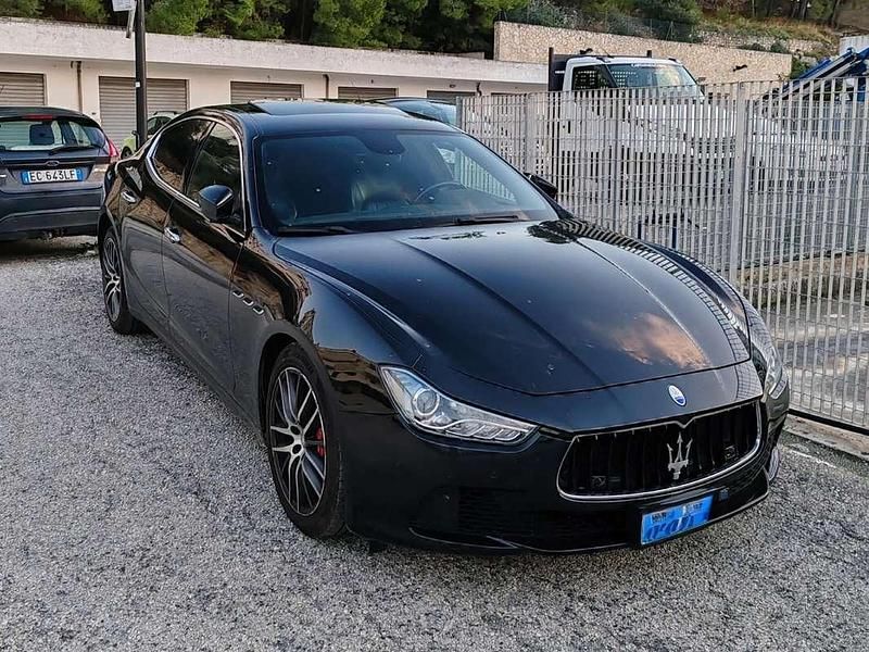 Usata Maserati Ghibli 275 CV (202 kW) 2016 Nero Berlina