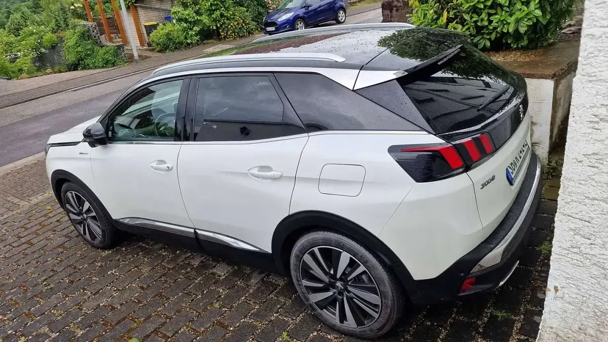 Usata Peugeot 3008 299 CV (219 kW) 2020 SUV
