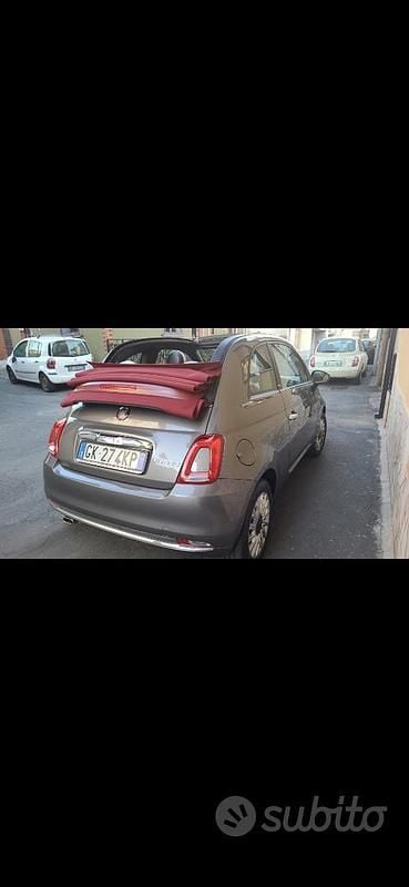 Grigio Usata 2022 Fiat 500 Dolcevita Cabrio | 14.900 € - Immagine 1/4