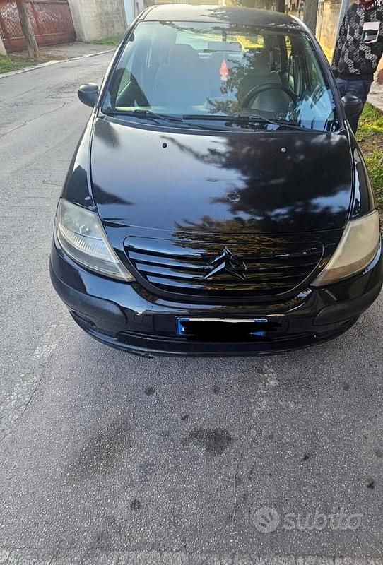 Usata Citroën C3 70 CV (51 kW) 2004 Nero Berlina