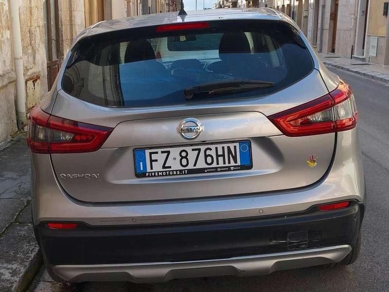 Usata Nissan Qashqai Acenta+ 116 CV (85 kW) 2019 Grigio SUV
