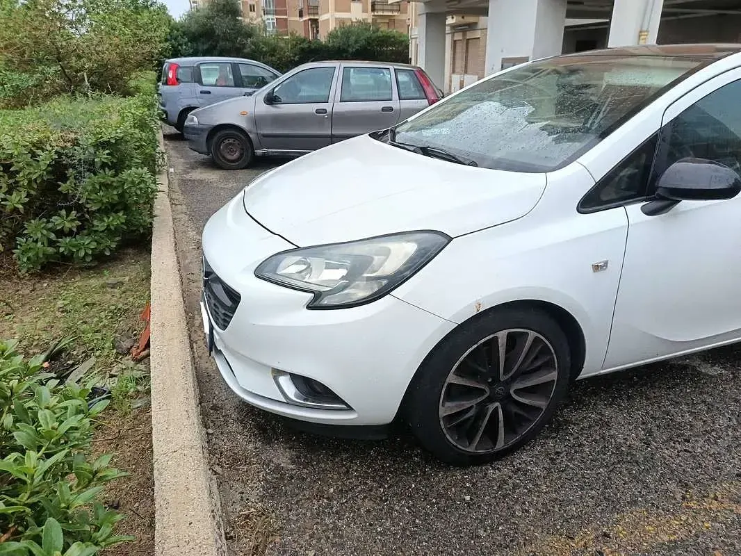 Usata Opel Corsa S 90 CV (66 kW) 2015 Bianco Utilitaria