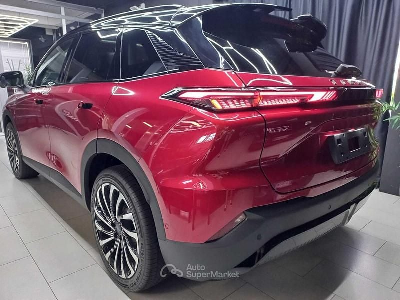 Nuova Tiger Six 178 CV (130 kW) 2026 Rosso SUV